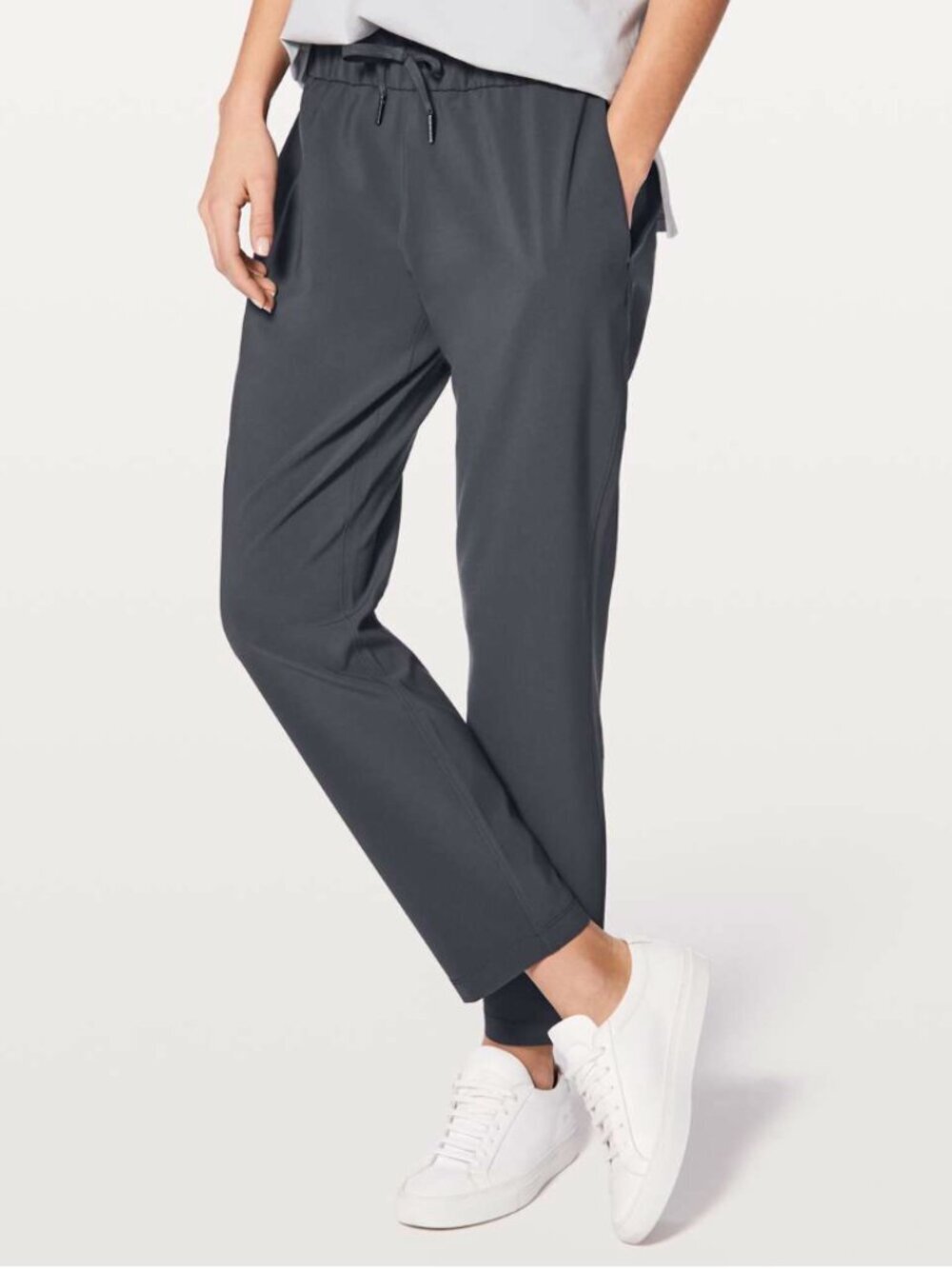 Lululemon On The Fly Pant Woven 28" Inseam Blue Tied Size 4